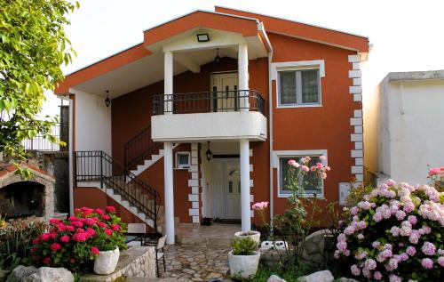 Dobra Voda House | Mantra HOME