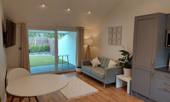 Liverton Apartment | Maple - a dunley cottages - devon that sleeps 2 guests in 1 bedroom