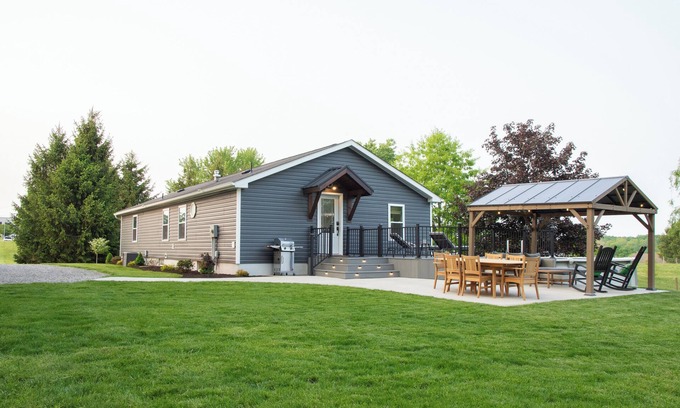 Dundee House | Maple Retreat is newly remodeled with pool, private setting