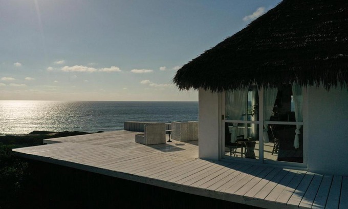 Tofo House | Mar-Me-Quer, Eco Beach Retreat