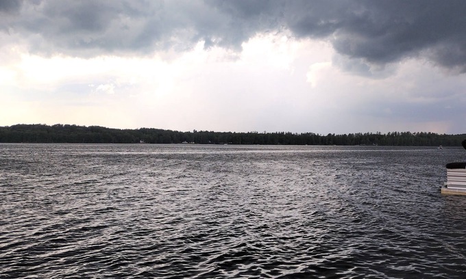 Winthrop Cottage | Maranacook Lake Front Cozy Cottage