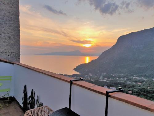 Maratea Apartment | MARATEA SUNSET SUITE