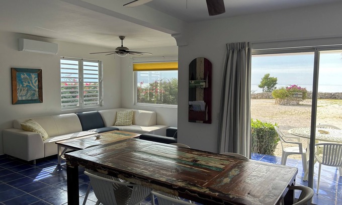 Sabana Westpunt House | Marazul Dive Resort. 3 Bedroom Seafront house. Dive, Snorkel, amazing sunsets