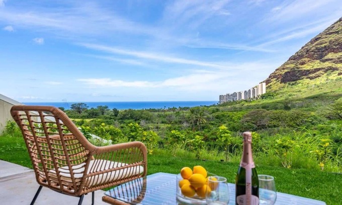 Makaha Valley House | @ Marbella Lane - 2 master suites | MT+Ocean Views
