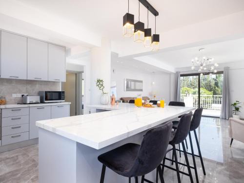 Kouklia Apartment | Marble Heights, 2bed Luxury Apt