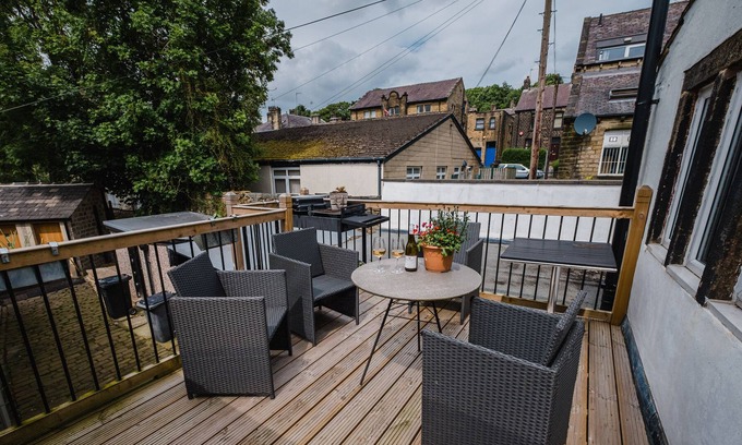 Marsden Apartment | MARCH HAIGH, pet friendly in Marsden