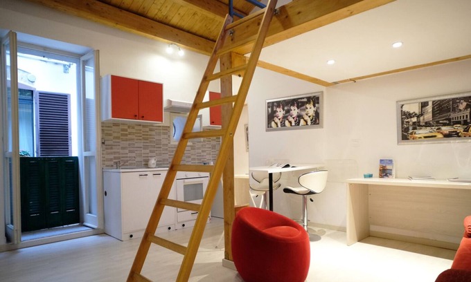 Lanciano Apartment | MareMonti - One Bedroom Apartment, Sleeps 2