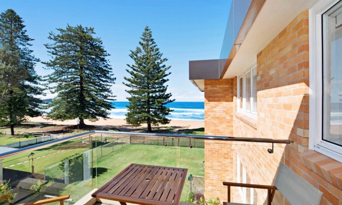 Avoca Beach Apartment | Marese 12 - Beachfront Unit