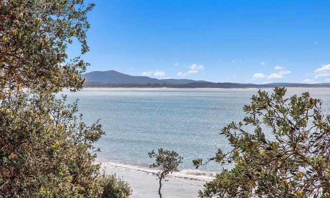 Brooms Head House | Marg's -Beach Front Cottage