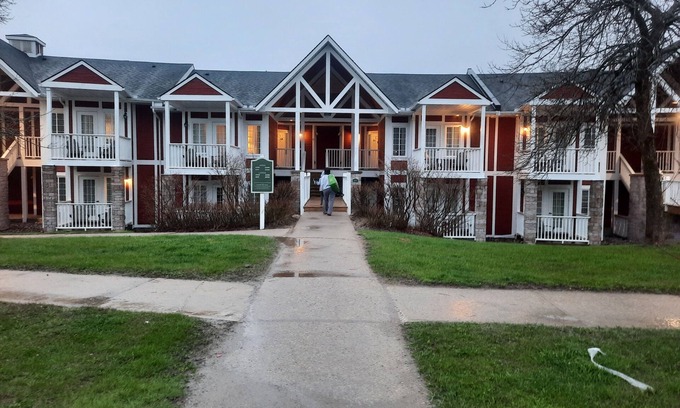 Oro-Medonte Condo | Margarita Vacation Getaway 1