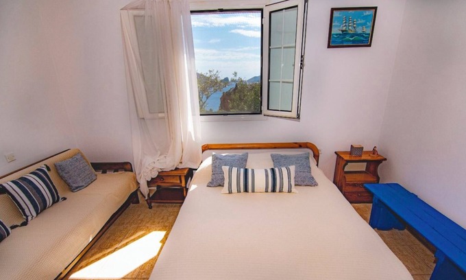Kalymnos House | Maria Nik Psaras House
