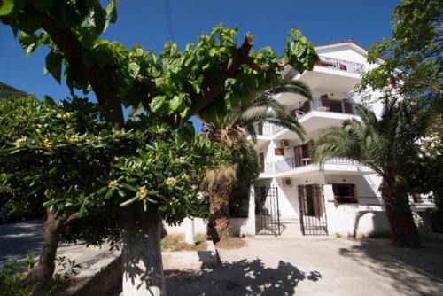 Poros Apartment | Maria Parameriti Apartments
