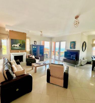 Agia Ermioni Apartment | Maria's seaside Heaven
