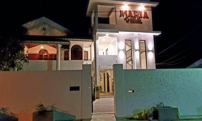 Negombo House | MARIA VILLA NEGOMBO APARTMENT JUST 10 MINUTES WALK TO THE BEACH.