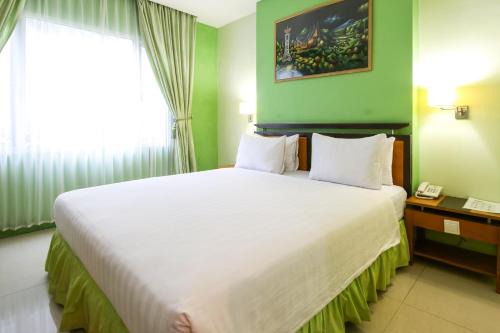 Padang Hotel | Mariani International Hotel