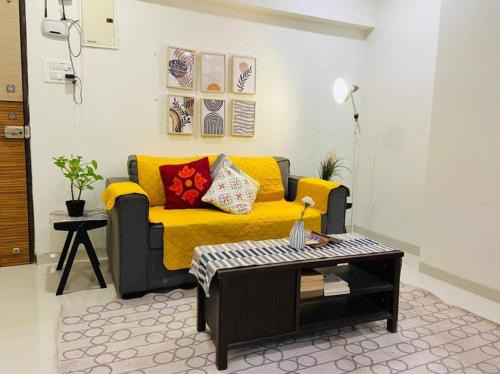 Bandra West Apartment | Marina 203, NL Road, Bandra West by Connekt Homes