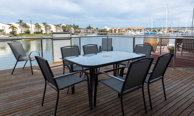 Port Lincoln House | Marina Breeze