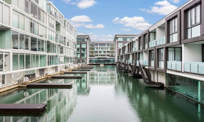 Auckland Central Business District Apartment | Marina Luxe Retreat | Carpark-Pool-Spa-Gym-Sauna