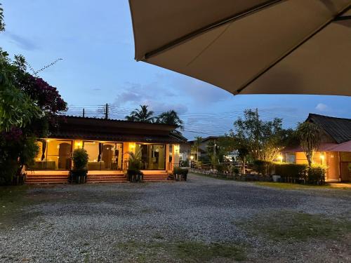 Satun Province Hotel | Marina Resort at Pakbara Satun