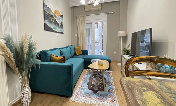 Thessaloniki Apartment | Marina's Quiet Urban Lodge, Downtown Thessaloniki