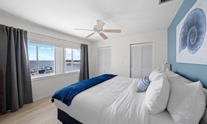 Sebastian Apartment | Marina View Townhome with Spectacular Views