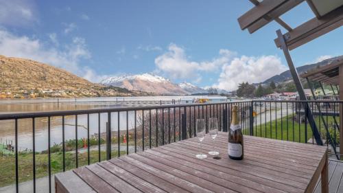Frankton Apartment | Marina Views - Apt 207