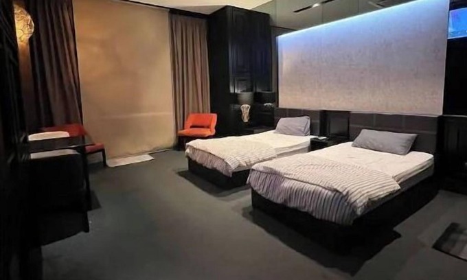 George Town Condo | Maritime Suite With Large Private Garden Seaview