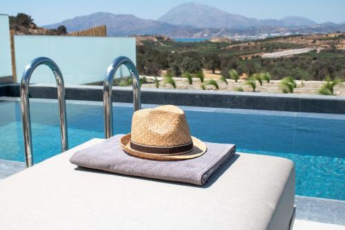 Kamilari Villa | Marnos Luxury Villas