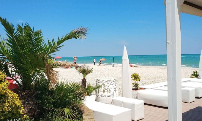 Marotta Apartment | ☀️🏖️🌊 Marotta, 50 m from the Sea🏖️, Air conditioning ❄️, 2 bedrooms, 6 beds