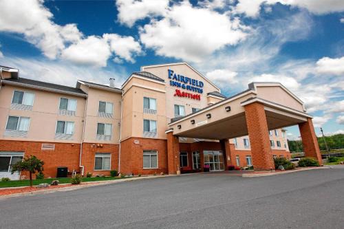 Sudbury Hotel | Marriott Fairfield Sudbury