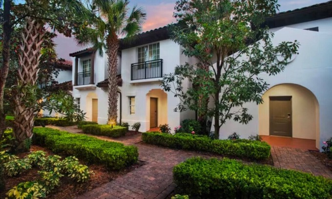 Florida Central Atlantic Coast Villa | Marriott's Lakeshore Reserve (2 Bedroom)