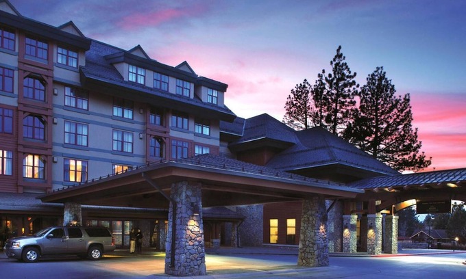 South Lake Tahoe Resort | Marriott Timber Lodge Resort - 2 BDRM 2 BA Villa