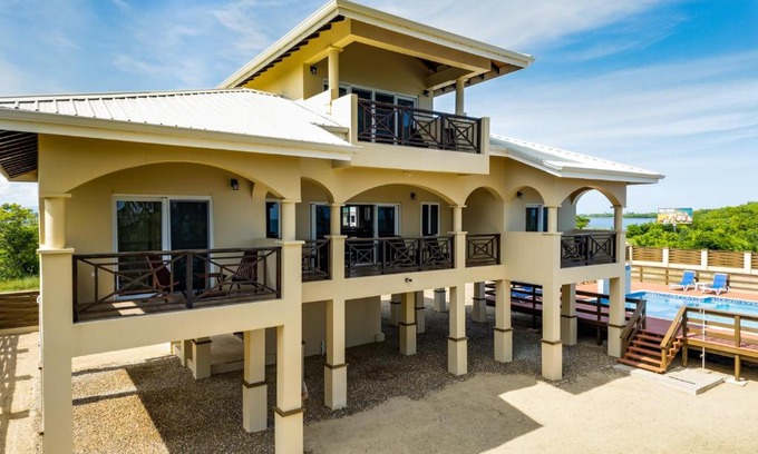 Plantation Villa | Marsh Madness