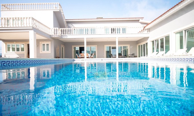 Praia da Vitoria Villa | Martin Guest House AZORES (Terceira Island) Dream destination