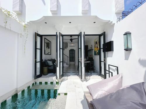 Berawa Villa | Martini Beachside Villa 7