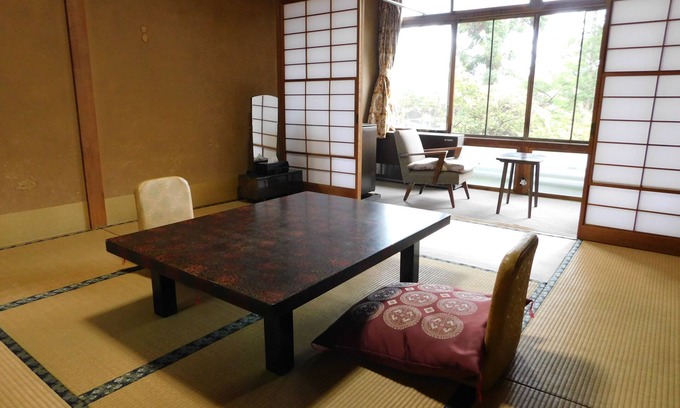 Yudanaka Shibu Onsen House | Maruka Ryokan