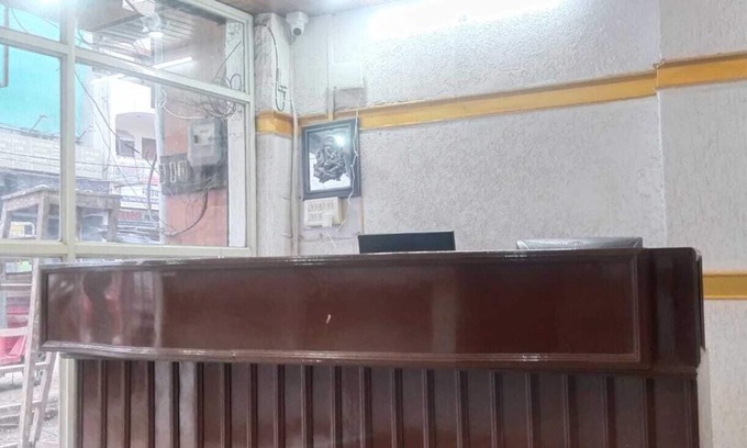 Bhopal Hotel | Marvelous 5-bedroom hotel with WiFi nDaily &Monthly RoomsnNear Nadra Bus Stand