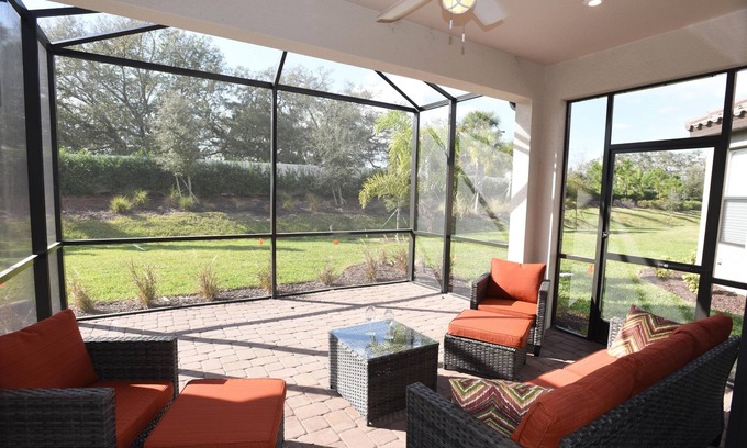 Braden River Villa | Marvelous Villa at Esplanade at Azario Bradenton, FL