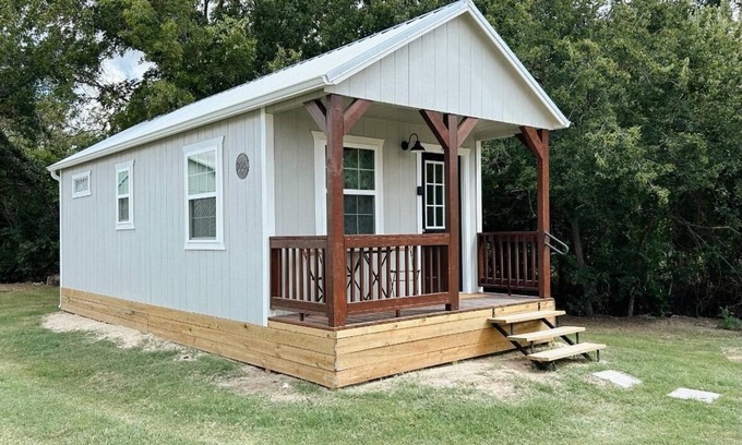 Morgan Mill Cottage | Mary - Fully Furnished 2 Person Cottage for short or mid-term stays