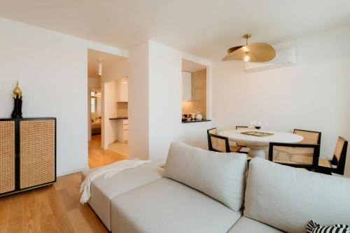 Santo Condestavel Apartment | Mary Pink - NO RC C - Amazing Two-Bedroom Apartment