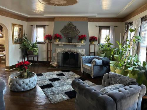 Detroit House | Marygrove Manor