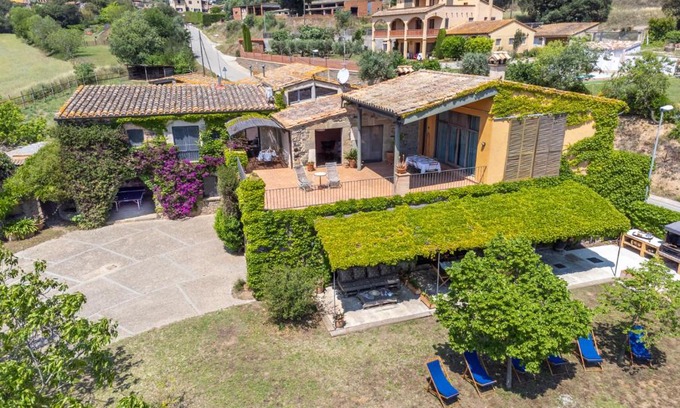 Foixa Villa | Mas Darovie