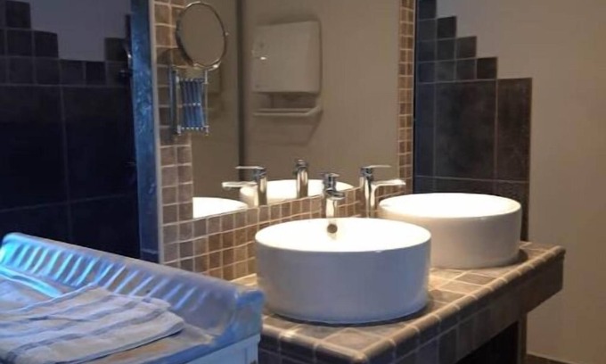 Cheval-Blanc Other | Mas Provençal Avec Piscine et Spa