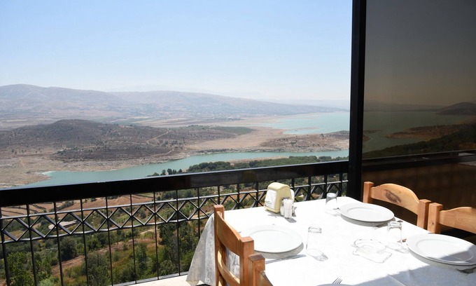 Saghbine Hotel | MASHAREF SAGHBINE