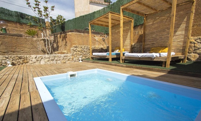 Can Trabal Villa | Masia Alt Can Trabal 561.512