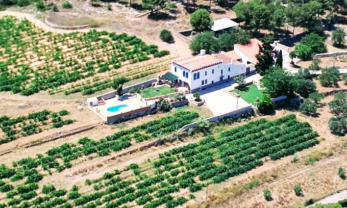 Cubelles House | Masia St Salvador 1582