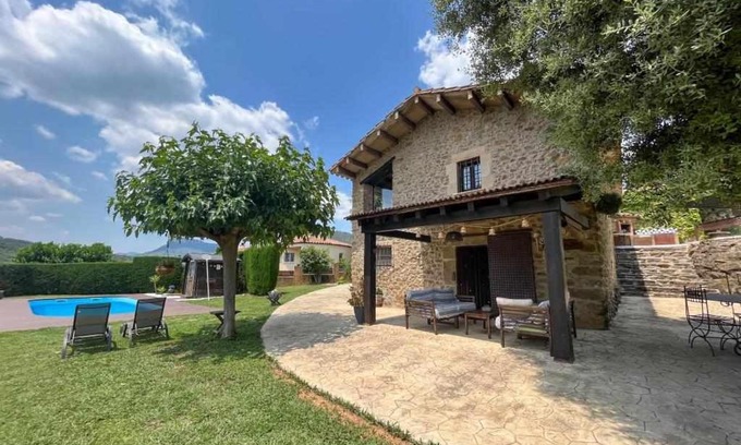 Sant Marti de Llemena Girona House | Masia with pool and beautiful views near Girona
