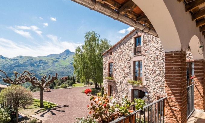 Arbucies House | Masovería Ca la Maria