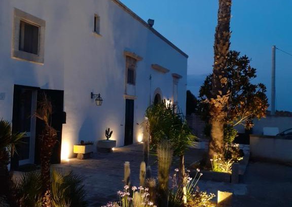 Sogliano Cavour Villa | Masseria Dimora del viandante - by Click Salento