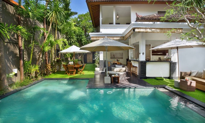 Dyanapura Villa | !MASSIVE! 7 BEDROOM/7BATH VILLA/2 POOLS SEMINYAK